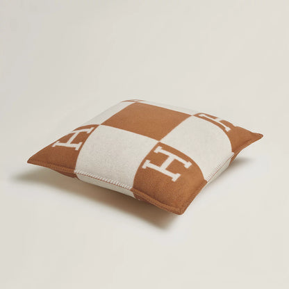 Hermès Avalon Pillow, Large Model Ecru/Camel